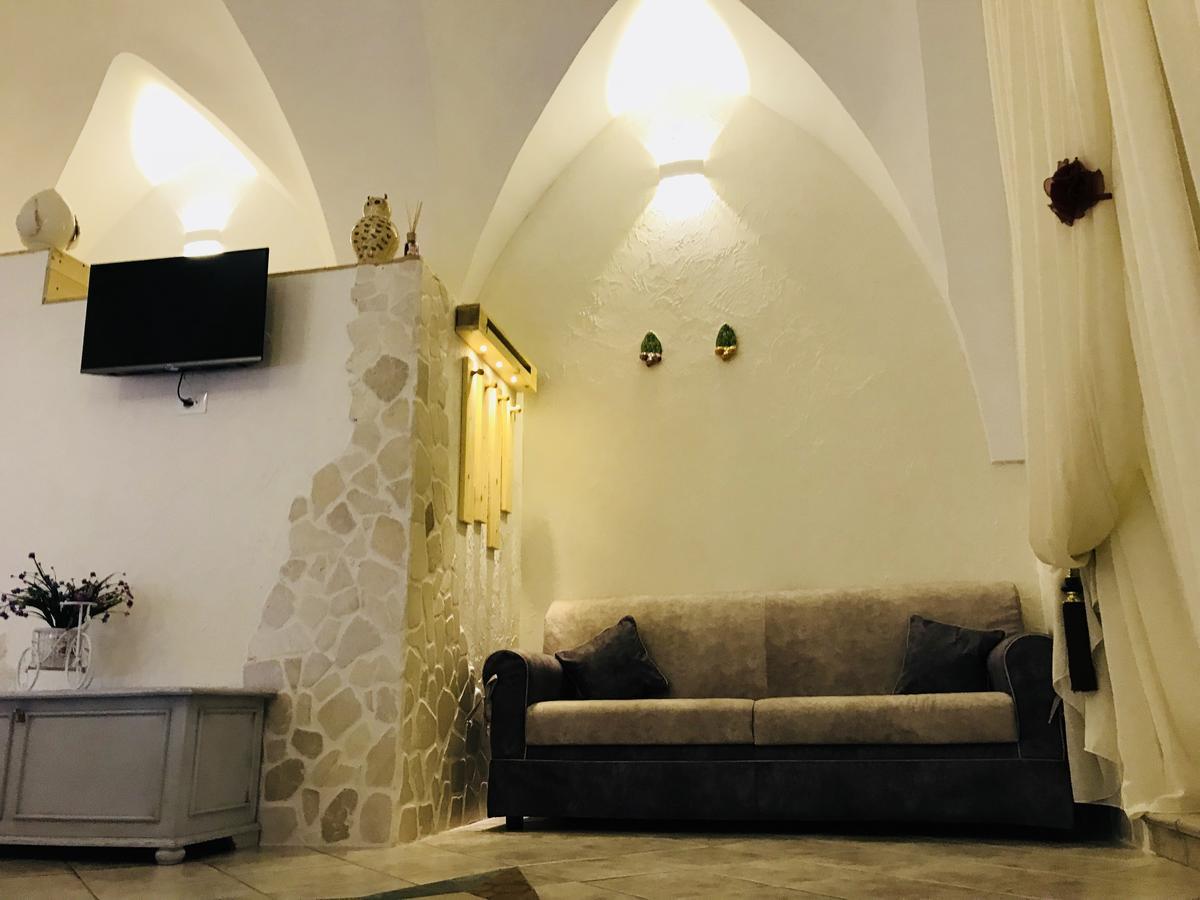 26 Suite Home ออสตูนี ภายนอก รูปภาพ