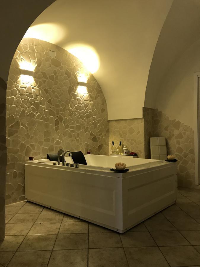 26 Suite Home ออสตูนี ภายนอก รูปภาพ